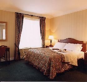 Hotel Mercer Enniskerry Exteriör bild